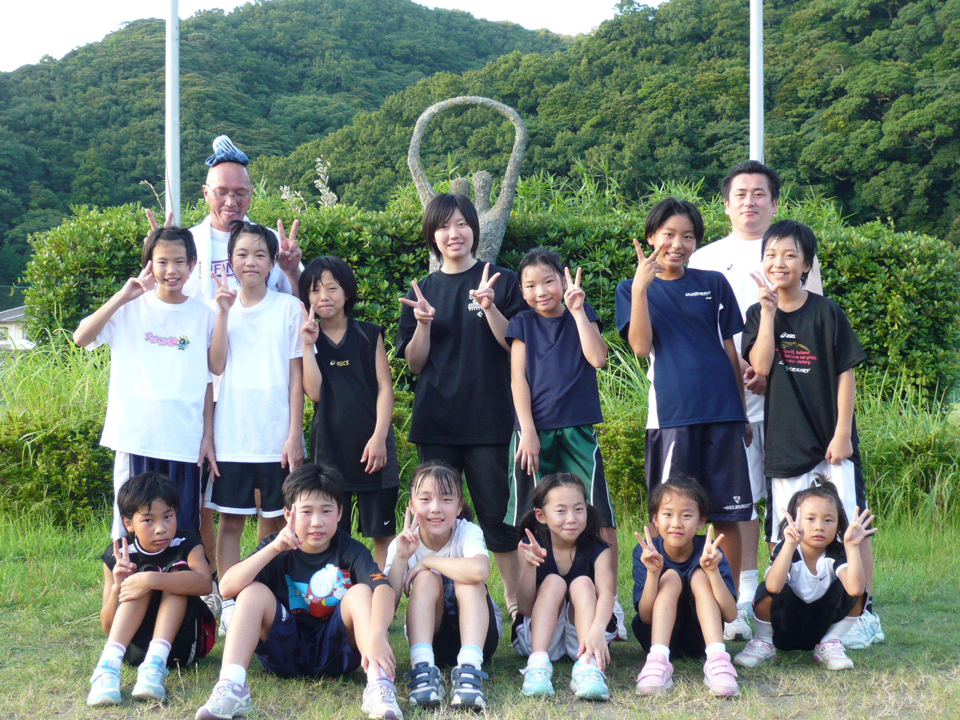 女子小学生 女子中学生　集合写真 